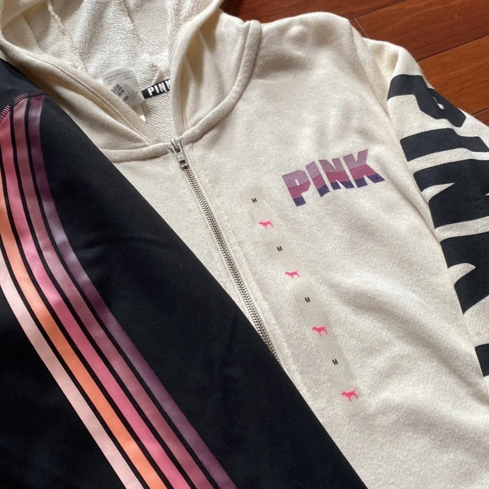 NWT VS PINK MEDIUM/LARGE RARE SET - Picture 2 of 7